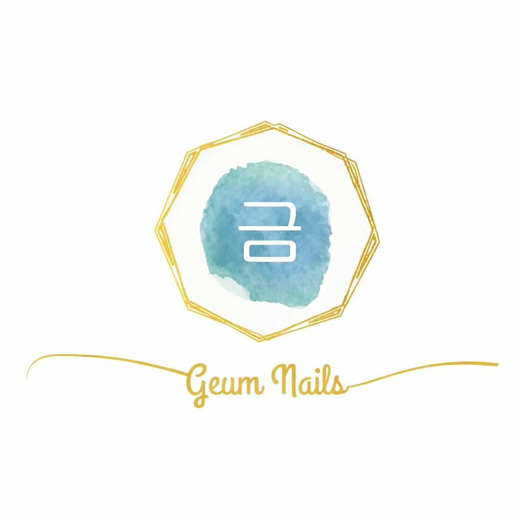 Geum Nails